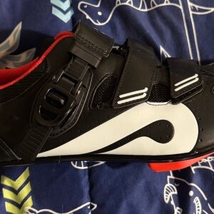 Men’s Peloton Shoe size 45 (11)